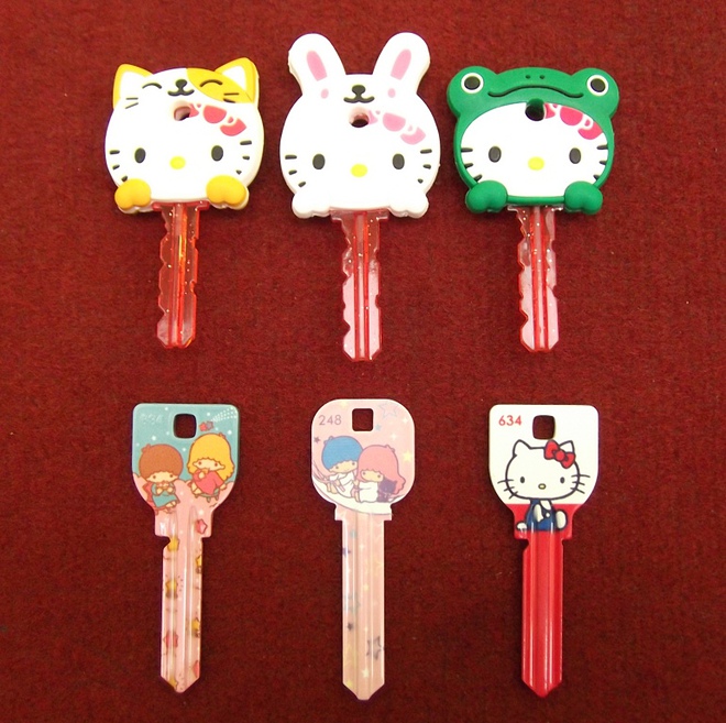 かわいいファッションキー＆キーヘッドカバーをご用意しています。